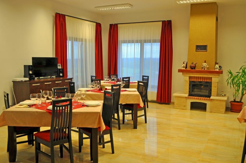 Pensiunea Cheile Apusenilor Sandulesti Exterior foto